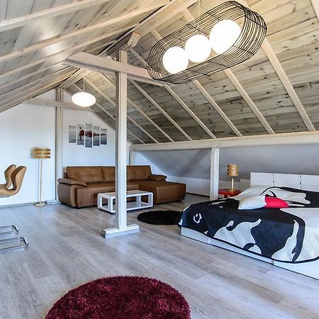 Villa Maja Варна Екстериор снимка