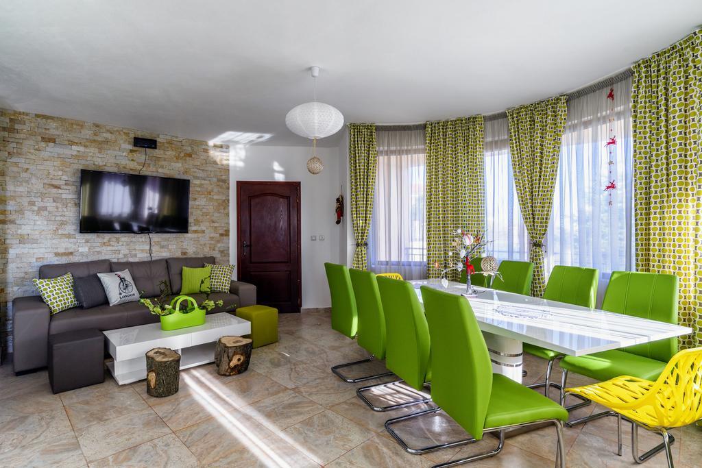 Villa Maja Варна Екстериор снимка